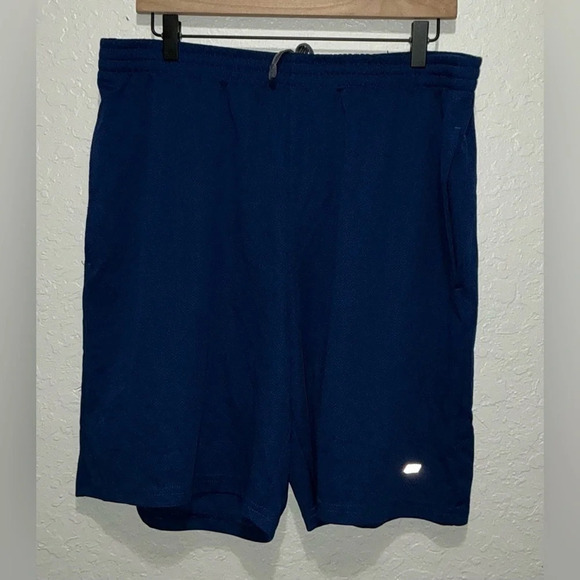 Amazon Essentials Navy Blue Drawstring Waist Shorts - Picture 2 of 7